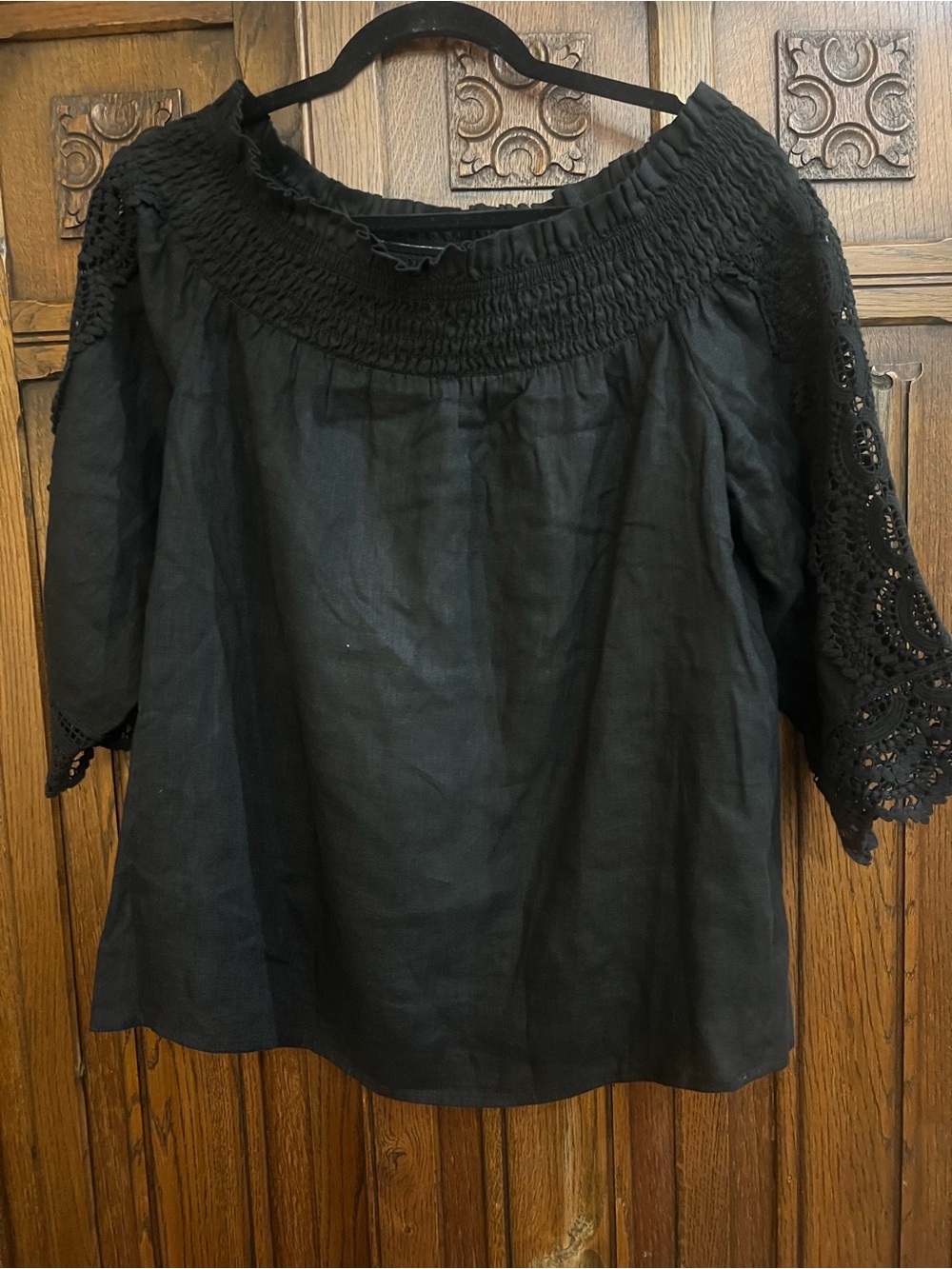 Chico’s 100% Linen Black Off Shoulder Crochet Trim Top Size 1